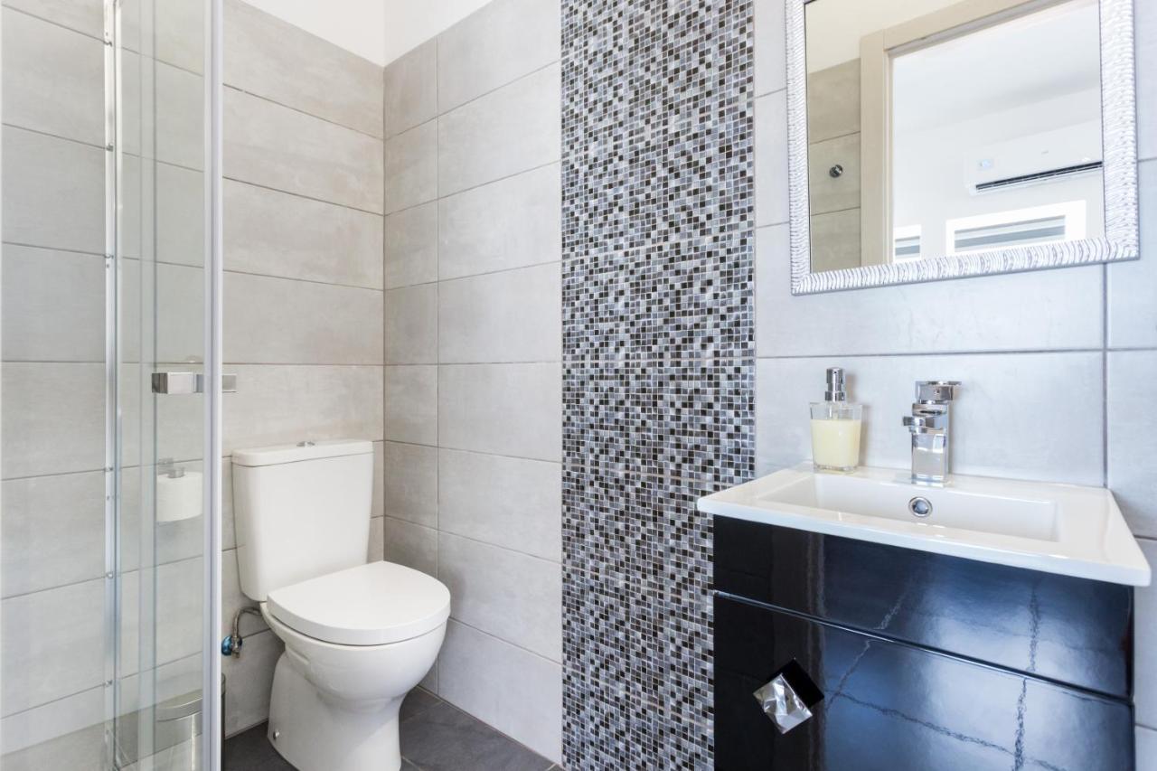 Stay On Top Apartments Лагос Екстериор снимка
